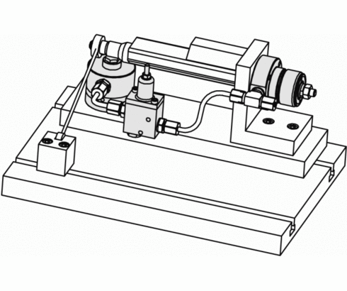 Attrezzatura di bloccaggio con cilindro a pistone cavo ed elemento irrigiditore Attrezzatura di bloccaggio con cilindro a pistone cavo ed elemento irrigiditore